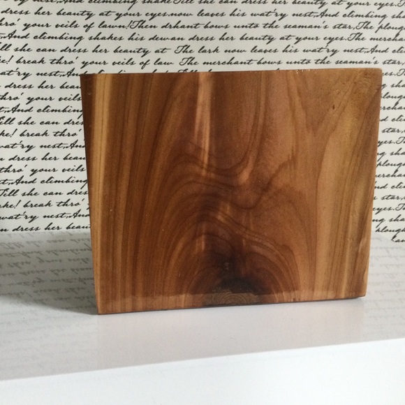 Handmade Reclaimed Cedar Wood Phone Stand - Picture 7 of 7